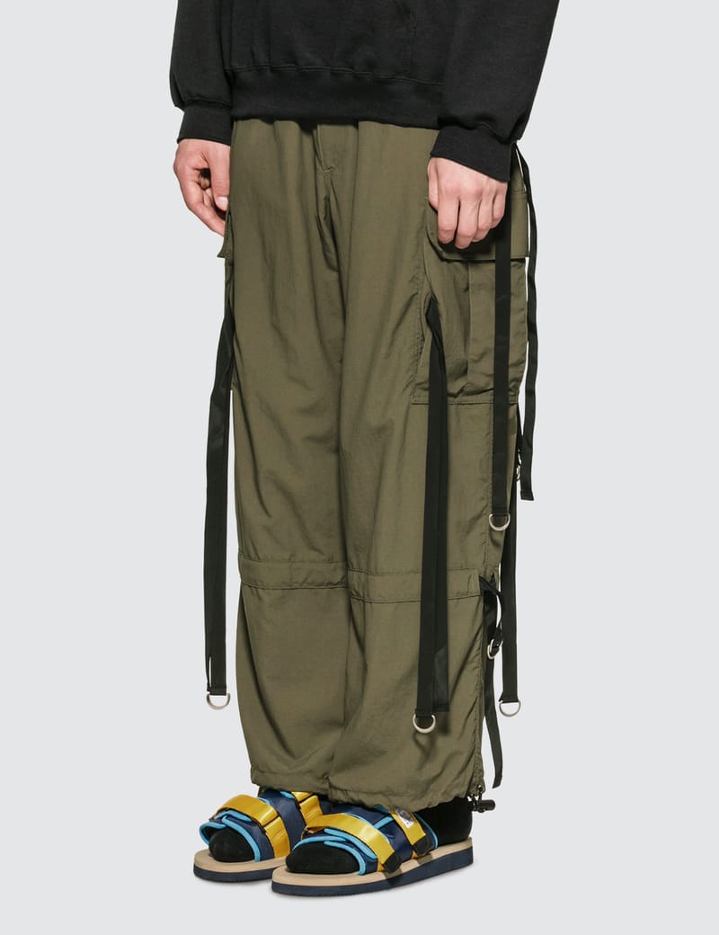 Flagstuff - 6P Cargo Pants | HBX - Globally Curated Fashion and