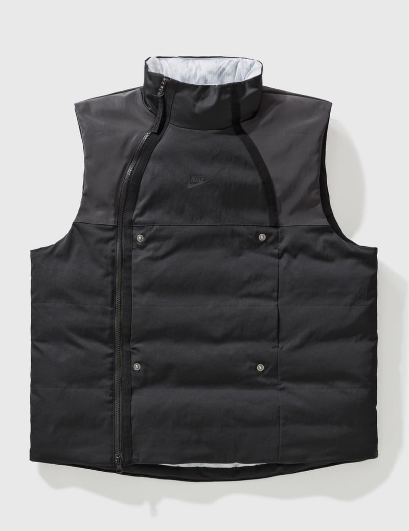 ジャケット・アウター NIKE THERMA FIT TECH PACK INSULATED VEST Nike Sportswear Therma-FIT Tech Pack Men's Insulated Vest