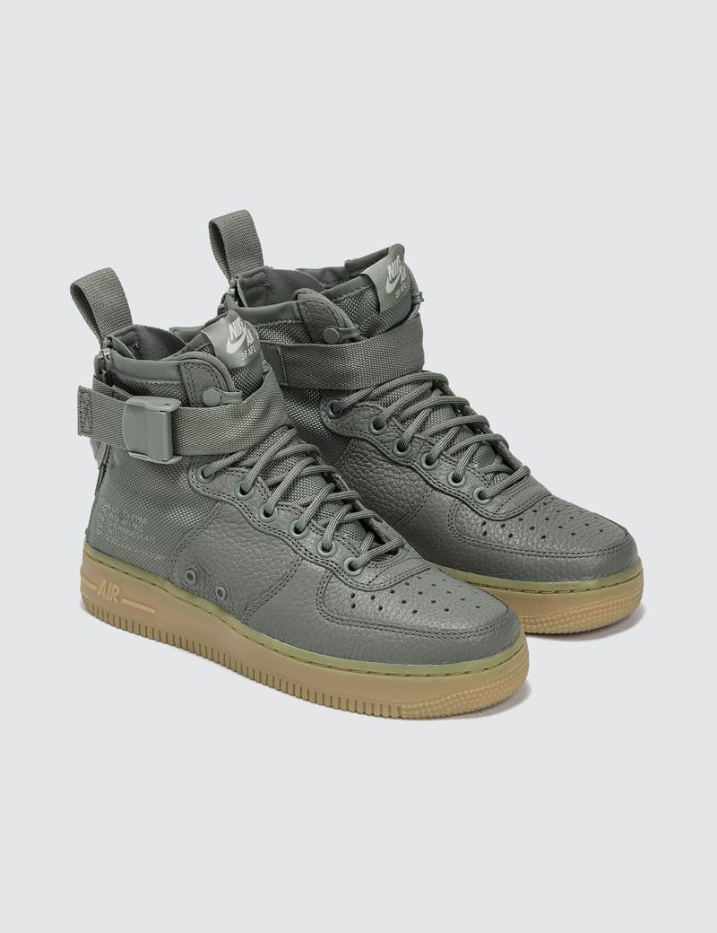 Nike - W SF AF1 Mid | HBX