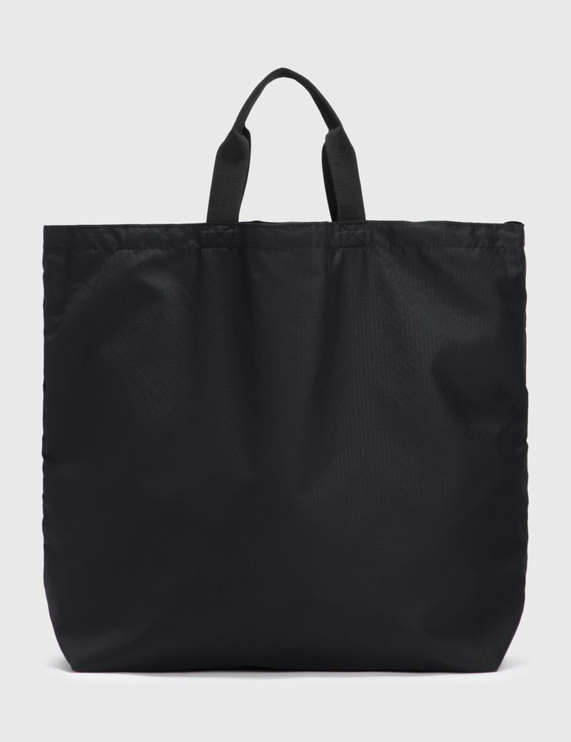 ！特価！【日本未入荷デザイン】Tech Utility Tote Bag The Future Tote Bag