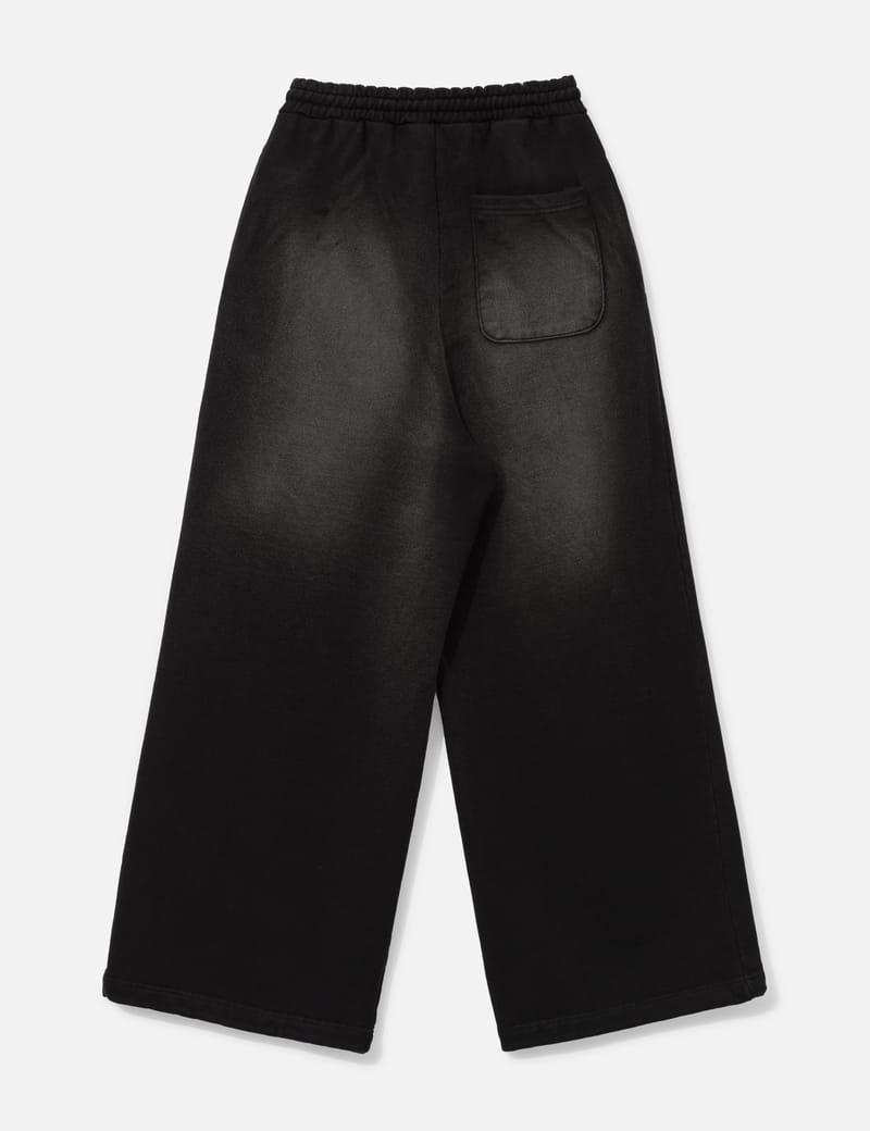[DEINET] ★ D LOGO WASHED SWEAT PANTS DEINET - D Logo Washed Sweat Pants | HBX - Globally Curated