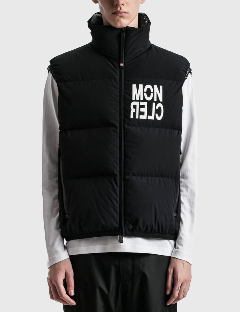 【新品】MONCLER NANTAUXダウンベスト 3 ギフト包装 新品】MONCLER NANTAUXダウンベスト 3 ギフト包装 新品】MONCLER