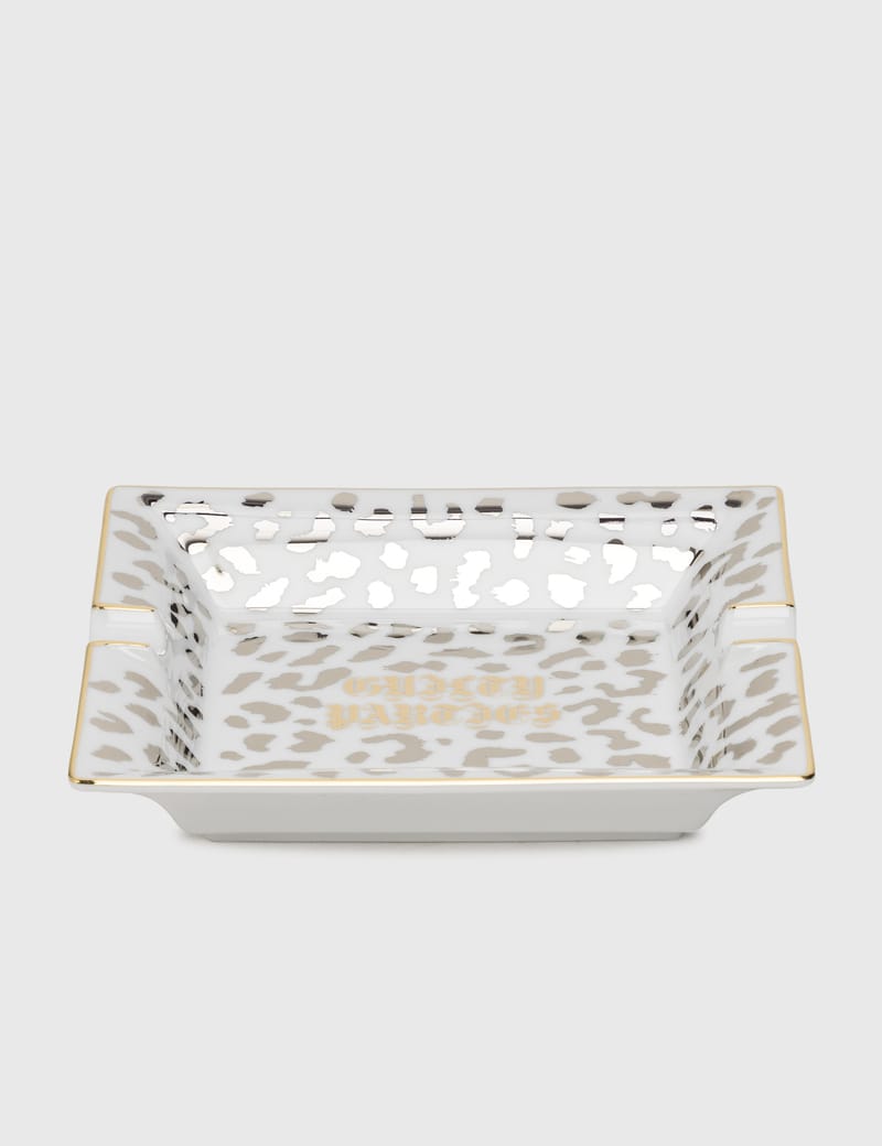 Wacko Maria - LEOPARD ASHTRAY | HBX - Globally Curated