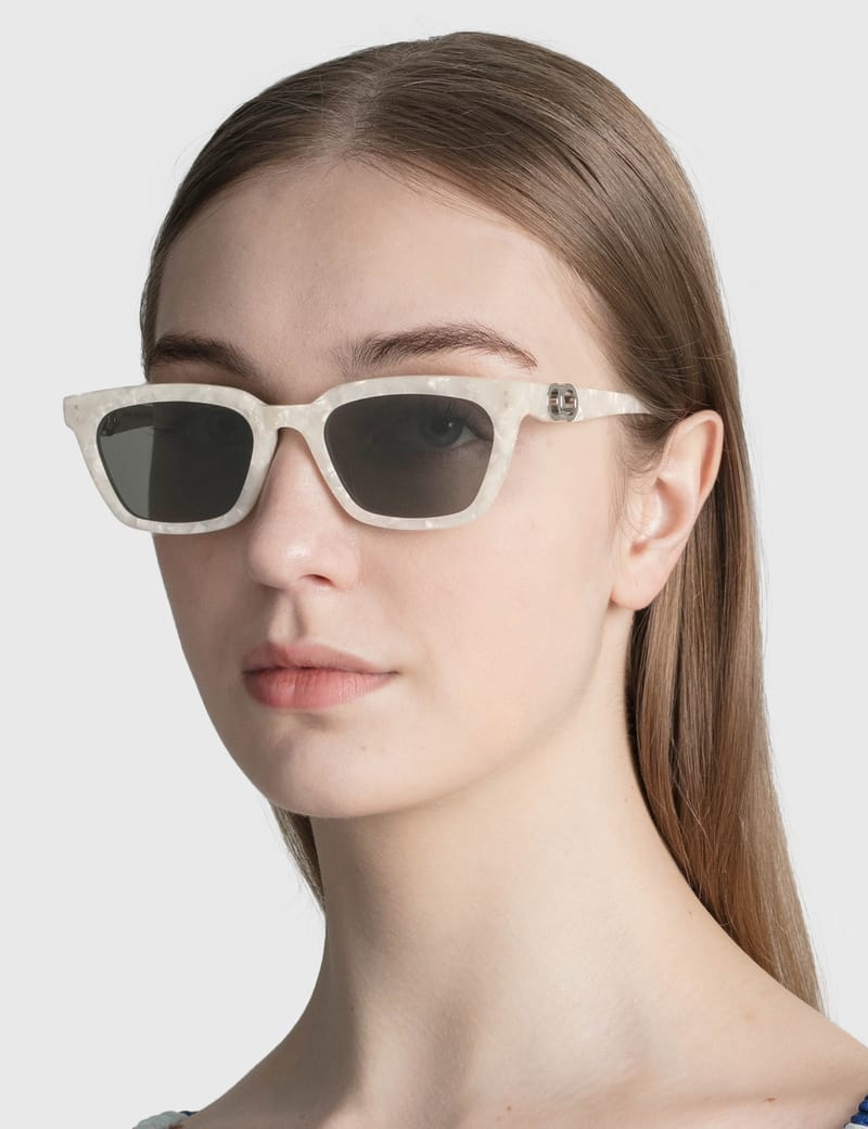 13160 GENTLE MONSTER Jennie XOXO WD2 MARBLE WHITE |