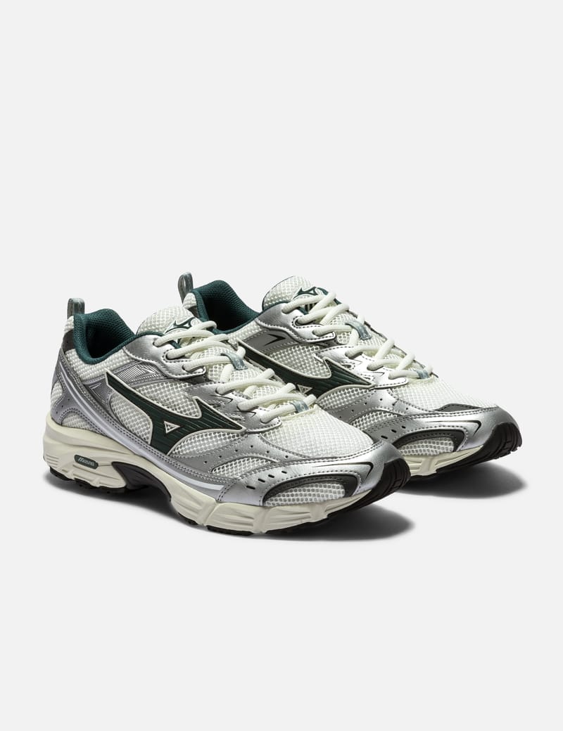 Shoes-1-5-30000.jpg?fit=max&w=
