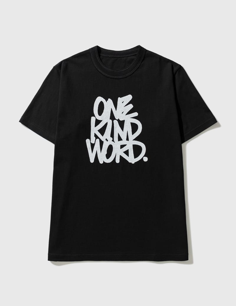 Sacai - Eric Haze Tシャツ | HBX - ハイプビースト(Hypebeast)が厳選 ...