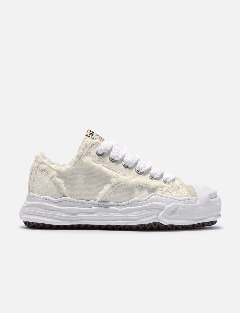 Maison Mihara Yasuhiro - HANK LOW TOP SNEAKERS | HBX - Globally