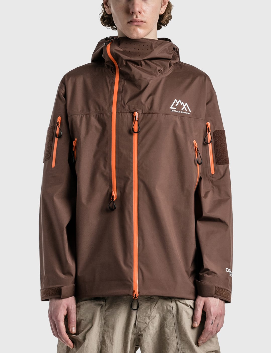 Comfy Outdoor Garment - PULL SHELL COEXIST JACKET | HBX - Globally