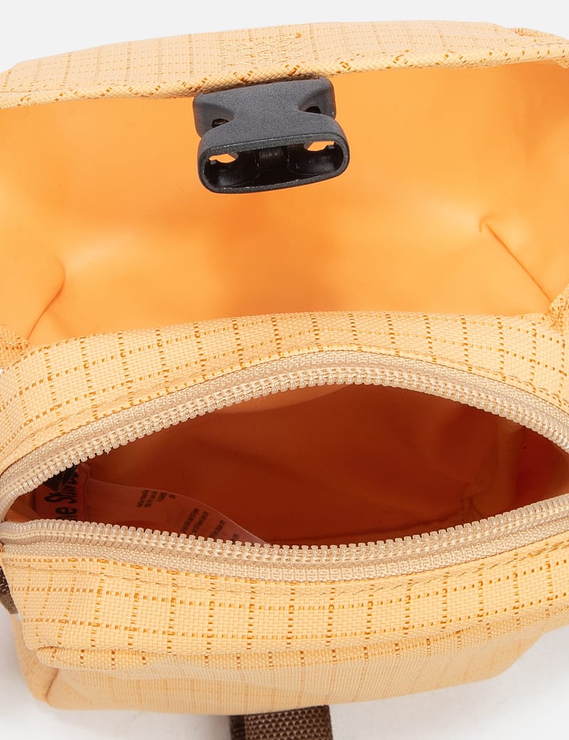 セール】Acne Studios ポシェット C10167 ナイロン 携帯ポーチ