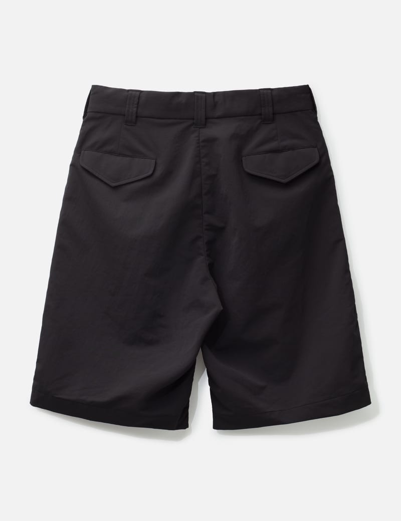 Nanamica ALPHADRY Double Pleat Shorts - Wide-cut, moisture-wicking