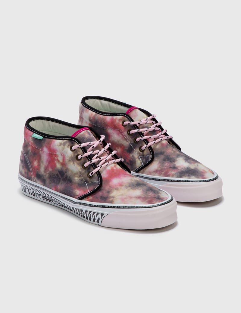 Vans chukka boot red sale