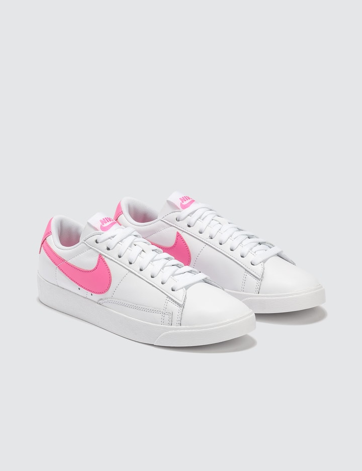w blazer low le
