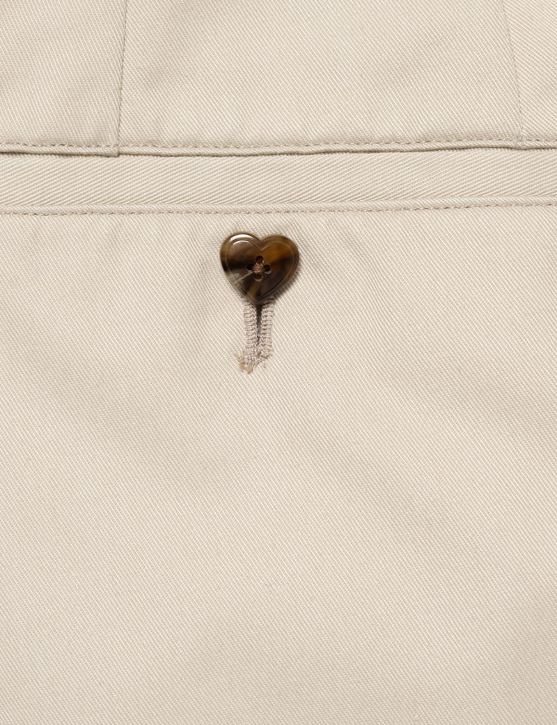 HUMAN MADE Skater Shorts ホワイト Human Made Skater Shorts - Lightweight twill shorts with a relaxed