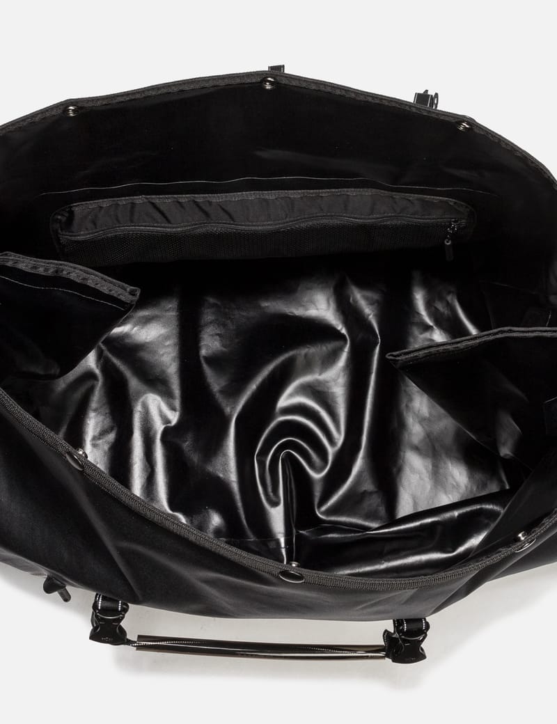 and wander - and Wander x muraco Waterproof Boston Bag | HBX