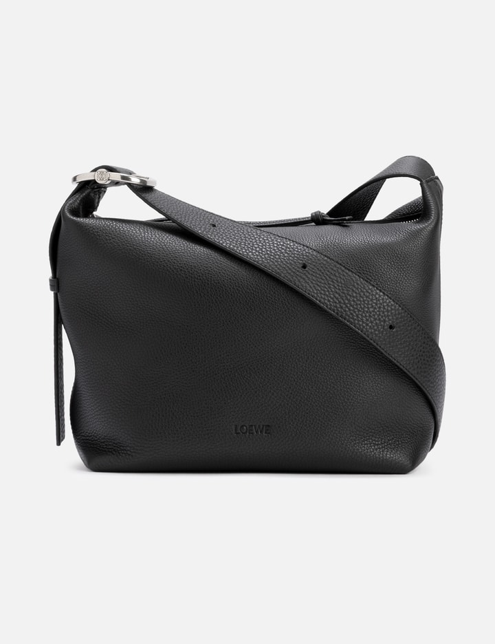Loewe Loop Hobo - 西班牙製黑色粒面小牛皮可調肩背/斜背包 | HBX