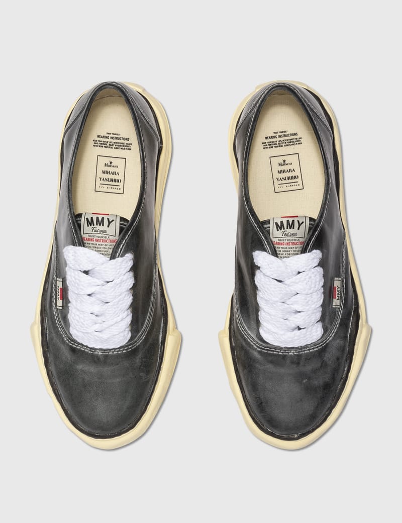 Maison Mihara Yasuhiro - BAKER LOW TOP SNEAKERS | HBX - Globally