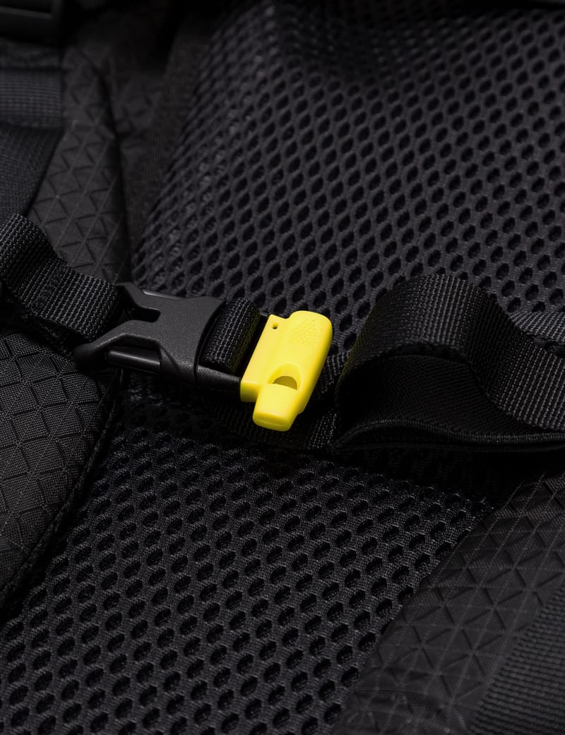 CAYL - Tae Baek 2 (B-Grid/Mesh) | HBX - Globally Curated