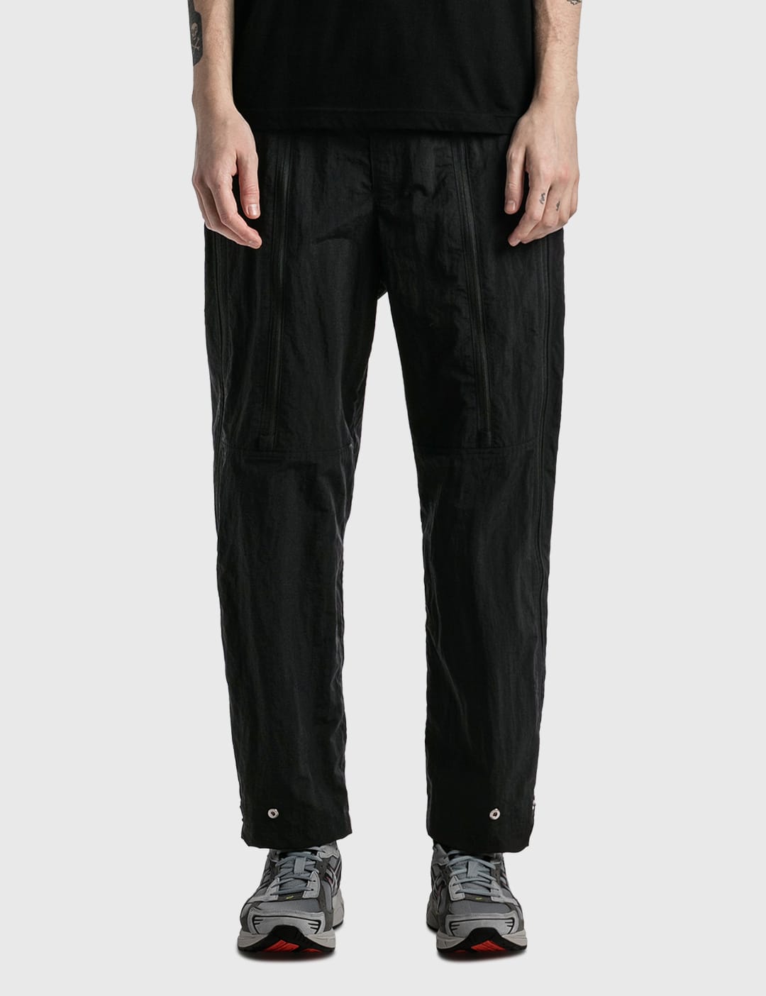 POLIQUANT(ポリクアント)THE DEFORMED PARACHUTE PANTS-