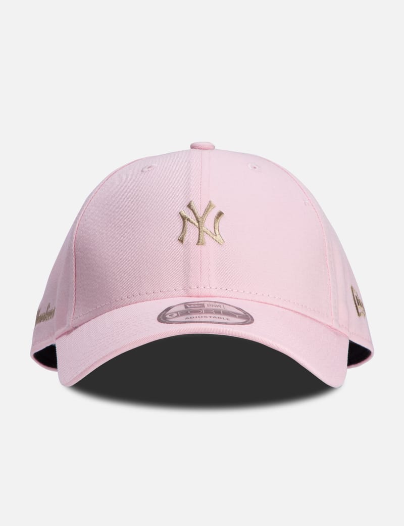 New Era - New York Yankees Mini Logo 9Forty Cap | HBX - Globally