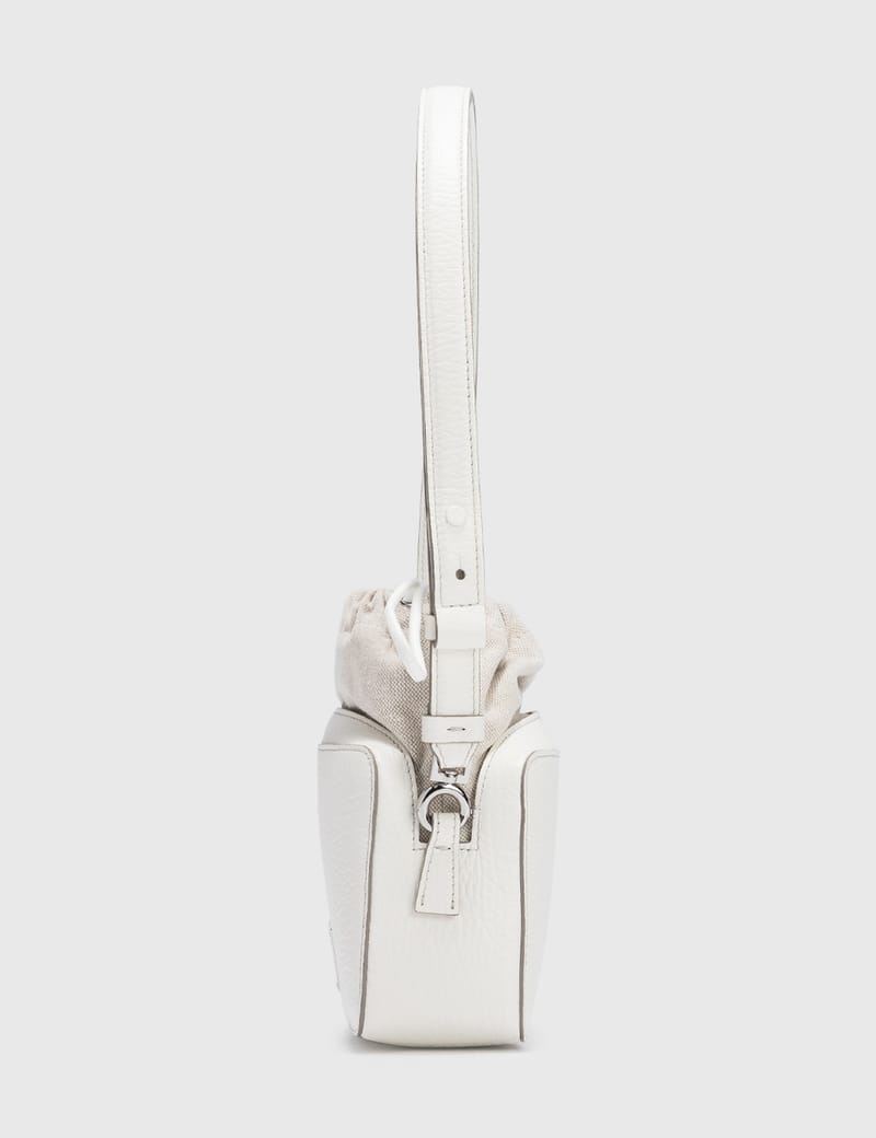 【定価22.9万】MaisonMargiela 5ACMINI バッグ ホワイト 定価22.9万】MaisonMargiela 5ACMINI バッグ ホワイト