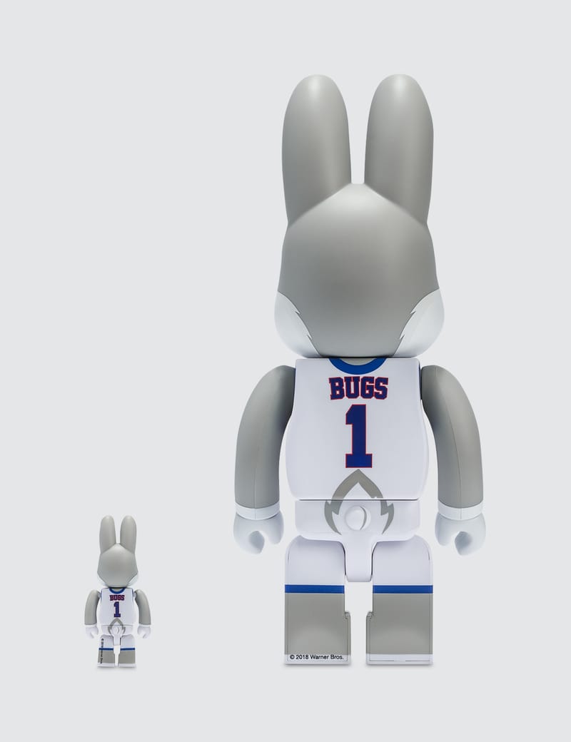 Space Jam: Bugs Bunny 100% & 400% Bearbrick 2 Pack : Amazon