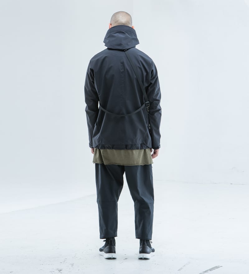 ACRONYM - Black GT-J27 Gore-Tex Pro Field Jacket | HBX - ハイプ ...