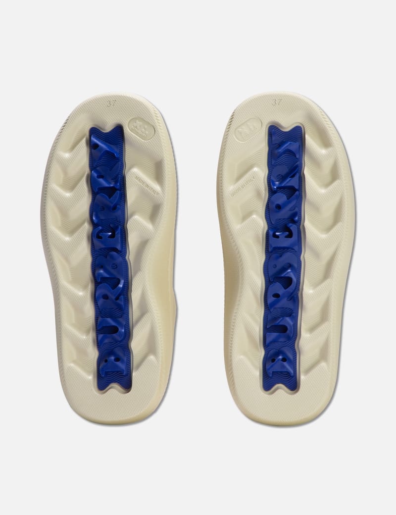 Burberry - LF BUBBLE | HBX - Globally Curated Fashion and
