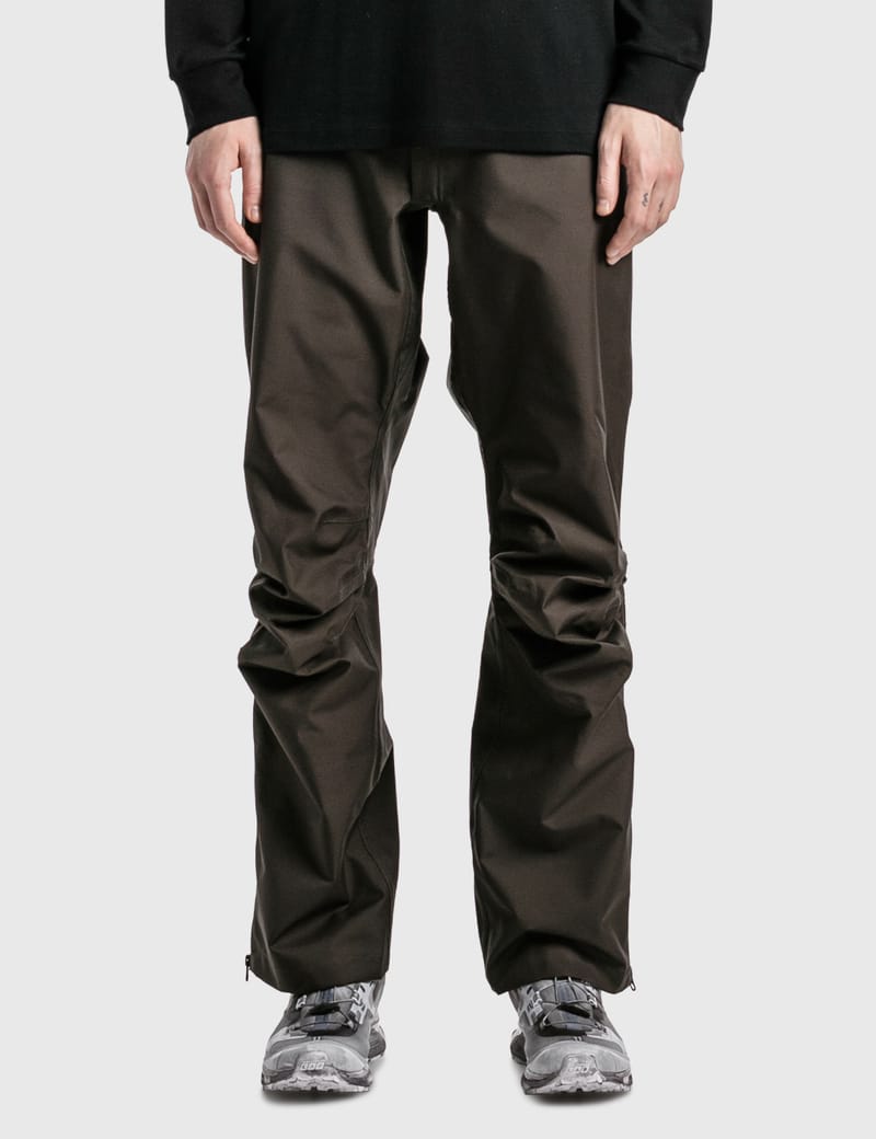 GR10K - GORE-TEX Arc Pants | HBX - Globally Curated Fashion and