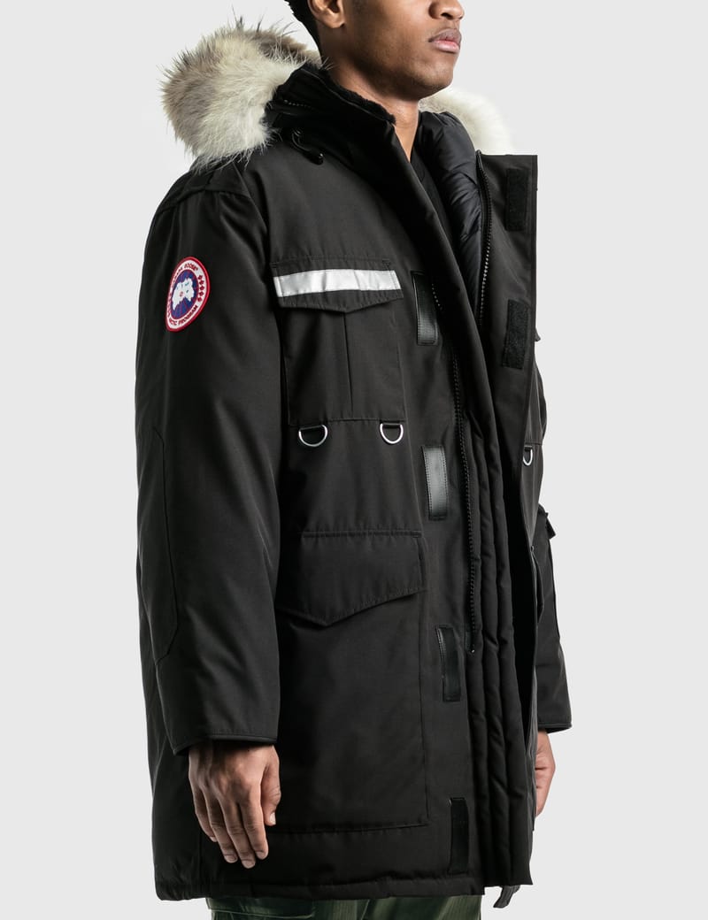 Canada goose resolute shop down parka - men's