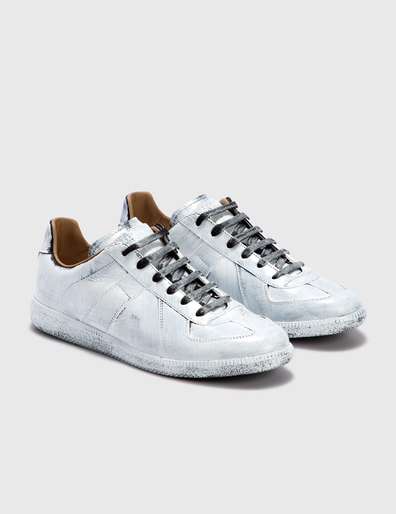 ☆人気☆【MAISON MARGIELA】☆Replica ペイント スニーカー☆ Maison Margiela□Replica ペイントエフェクト スニーカー