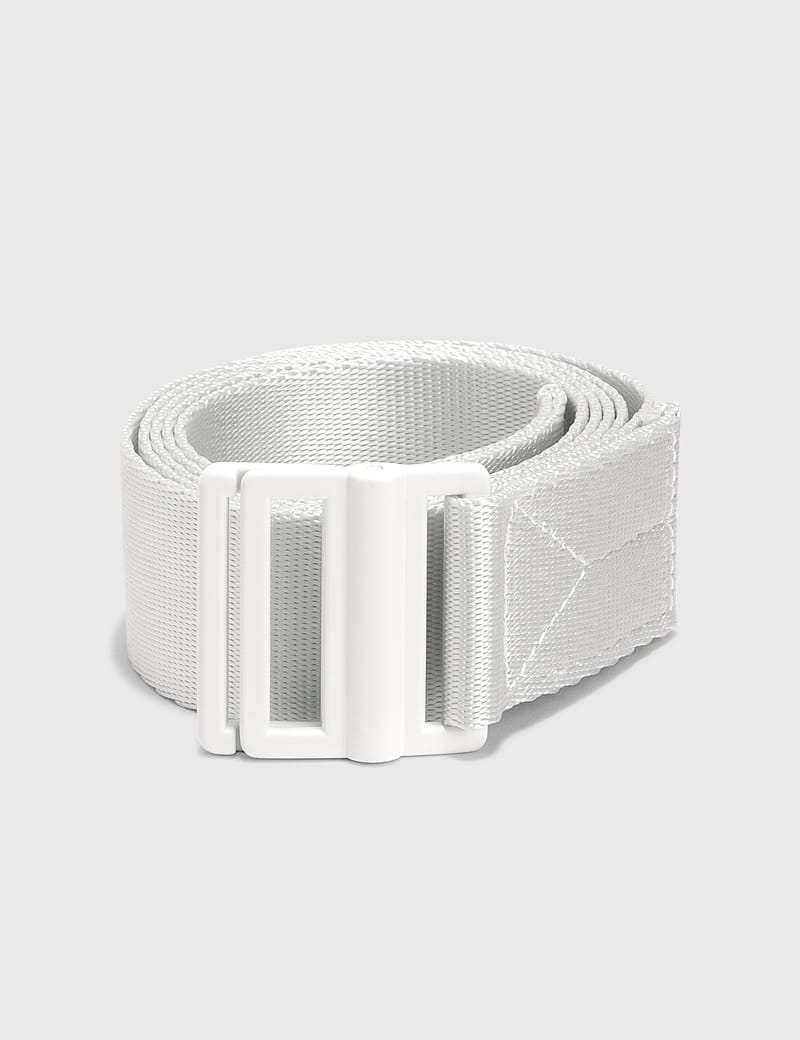 Y3 store white belt