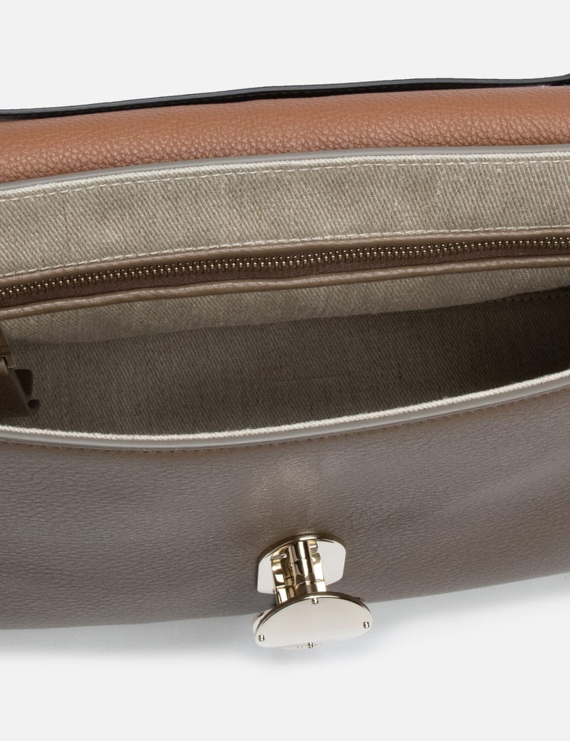 Chloé - Penelope Medium Soft Shoulder Bag | HBX - Globally Chloé - Penelope Medium Soft Shoulder Bag | HBX - Globally