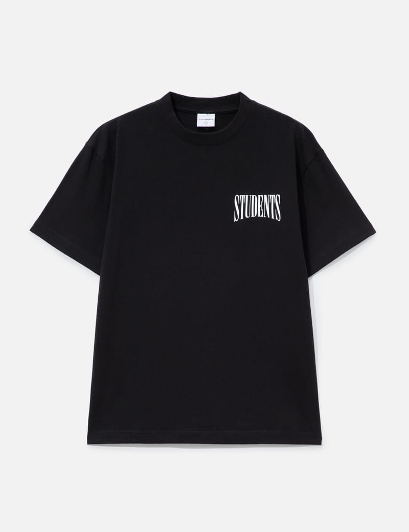 Olaolu Slawn x Supreme 最新聯名Box Logo Tee 正式登場| Hypebeast