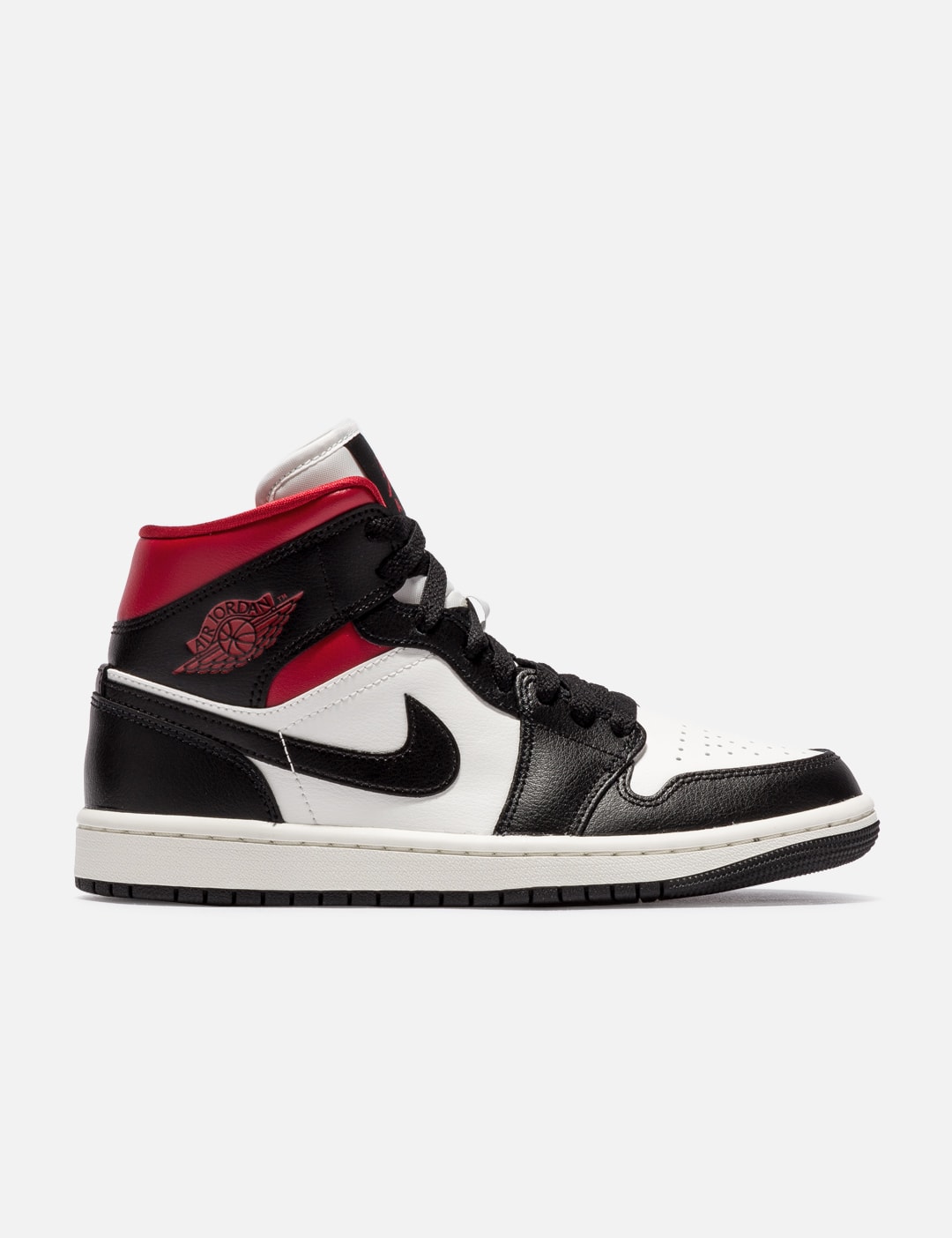 Jordan Brand - Air Jordan 1 MID SE | HBX - Globally Curated Fashion and Lifestyle by Hypebeast