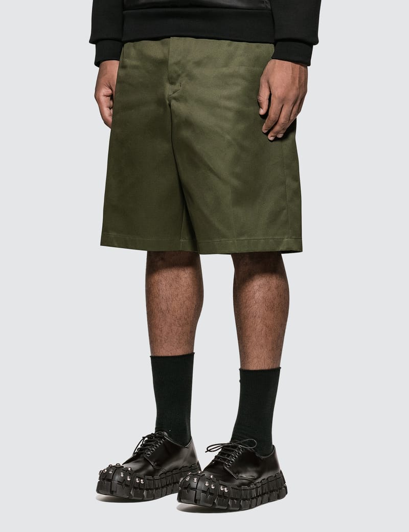 人気アイテムランキング Prada - Chino Shorts | HBX - ハイプビースト(Hypebeast)が厳選 パンツ