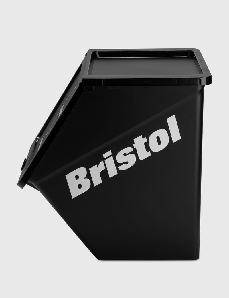 F.C. Real Bristol - Stacksto Emblem Pelican Garbee | HBX