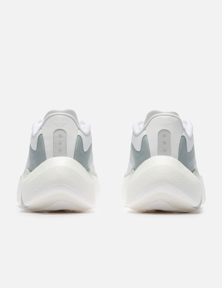 adidas Originals HYPERBOOST EPHR LT - 轻量织物鞋面，搭载HYPERBOOST中底，黄色潮流运动鞋 | HBX