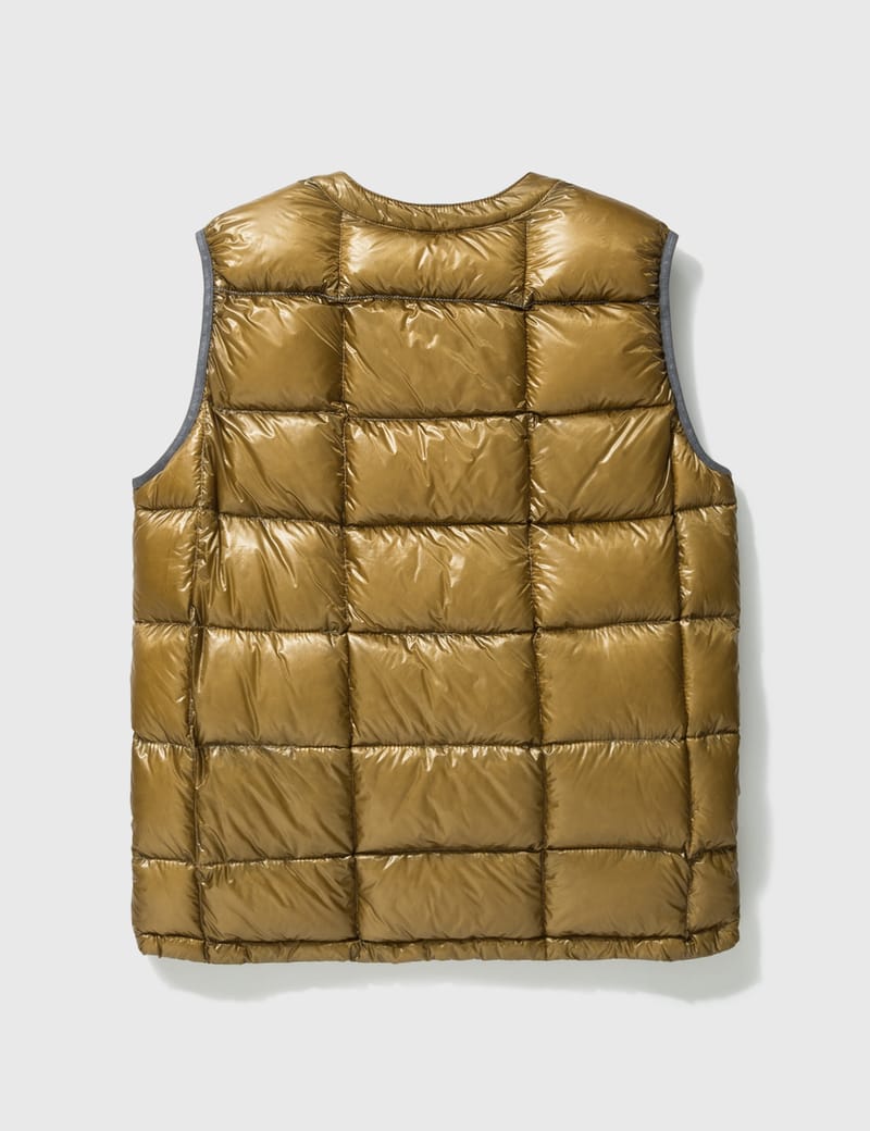 and wander - Diamond Stitch Down Vest | HBX - HYPEBEAST 為您搜羅全球潮流時尚品牌