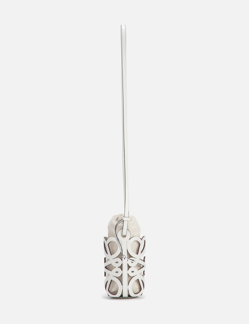 楽天市場】LOEWE ロエベ ショルダーバッグ ANAGRAM CUT OUT