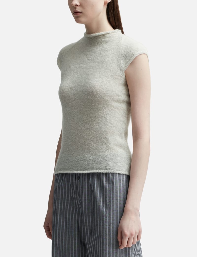 DOMINGO-Asymmetric top with sheer jacquard flower – Paloma Wool