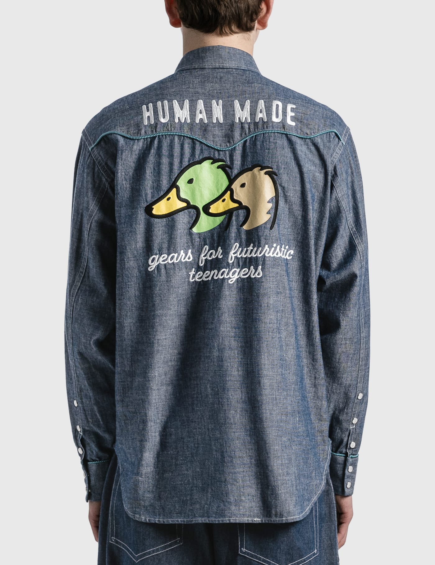 Human Made - ヒューマンメイド ウェスタン シャンブレー シャツ | HBX -  ハイプビースト(Hypebeast)が厳選したグローバルファッション&ライフスタイル