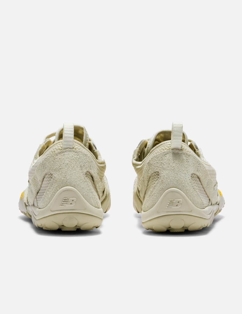 裸足感覚シューズ「New Balance Minimus（ミニマス）」より