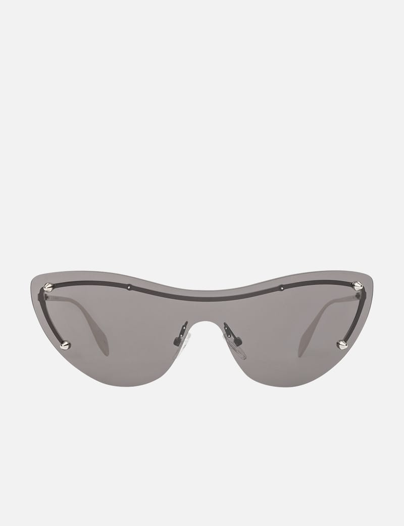 Alexander McQueen - Spike Studs Cat-eye Mask Sunglasses | HBX 