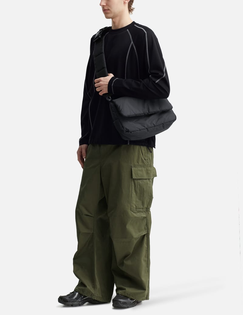 CLESSTE PADDED FLAP HOLIDAY BAG - Padded nylon bag with magnetic CLESSTE PADDED FLAP HOLIDAY BAG - Padded nylon bag with magnetic