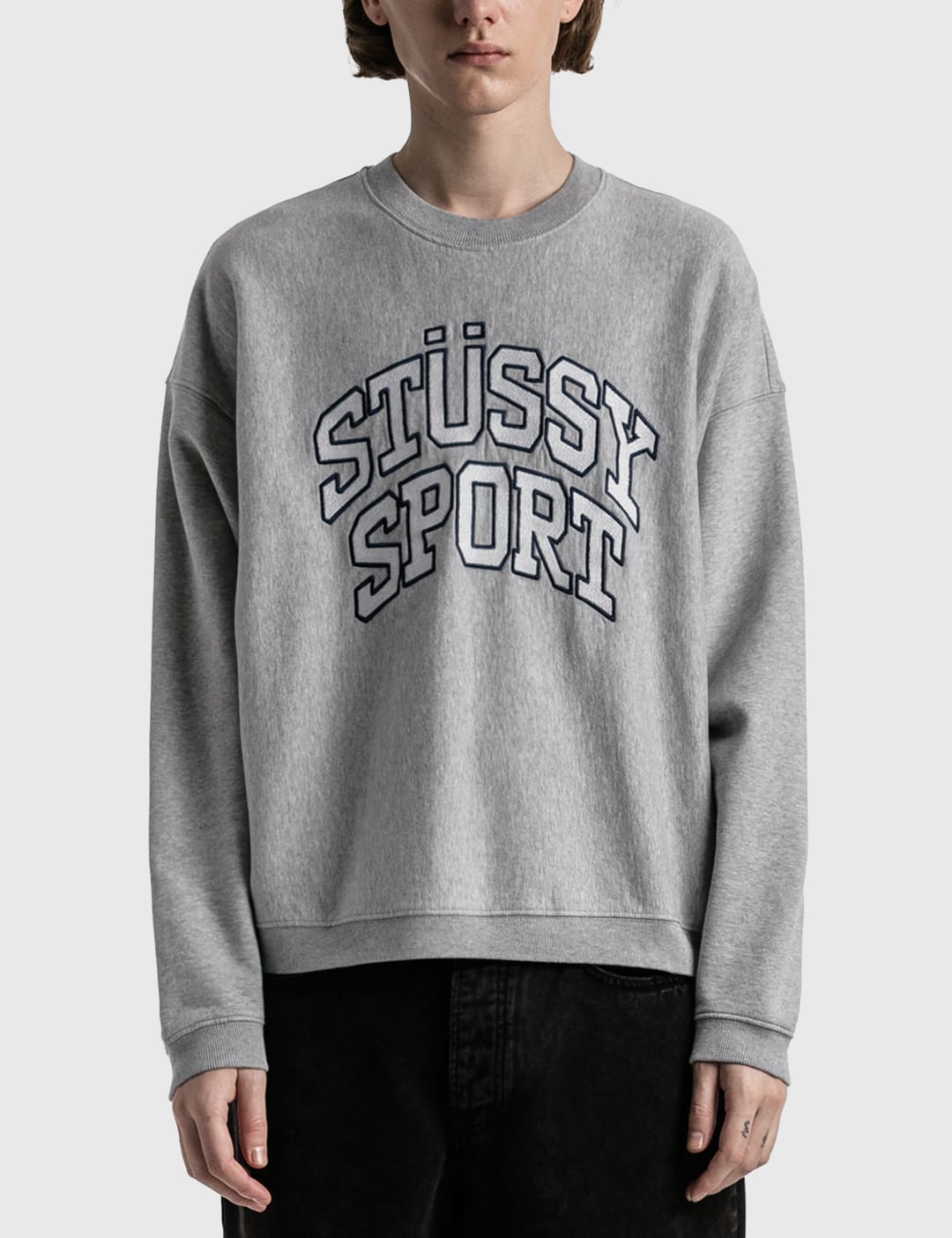 Stüssy - RELAXED OVERSIZED CREW | HBX - Globally Curated Fashion