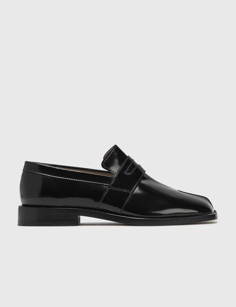 Maison Margiela - Tabi Leather Loafers | HBX - Globally
