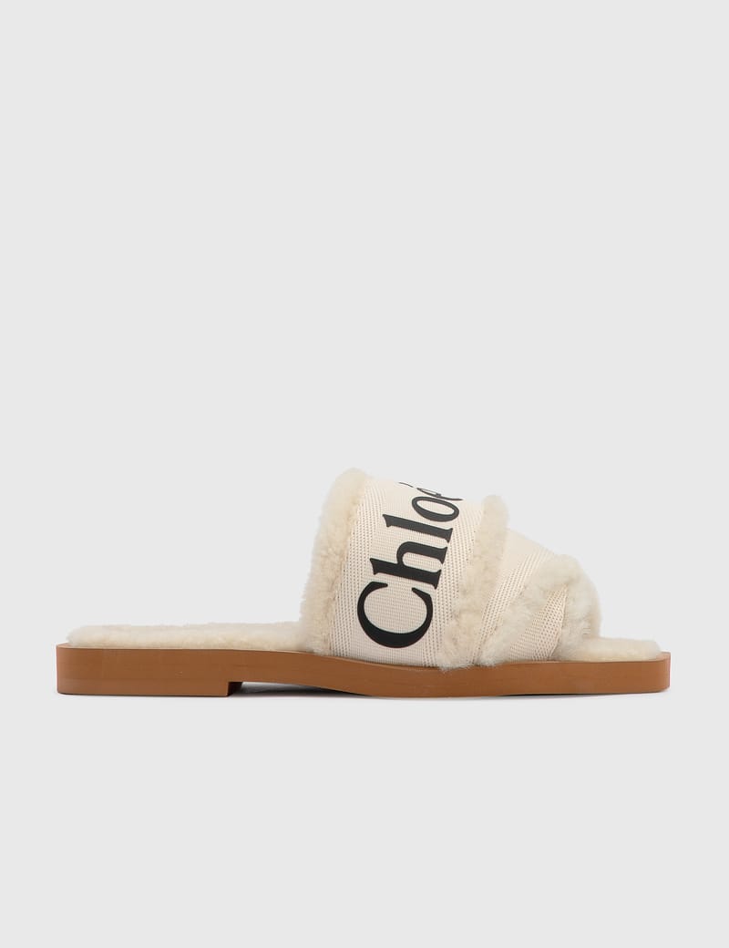 【Chloe】Woody Shearling Slides サンダル ☆関税送料込み クロエ - ウッディ シアーリング スライド | HBX - ハイプ