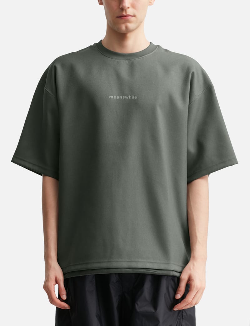 GOOPiMADE®xTIGHTBOOTH Sand Riot Logo Tee GOOPiMADE® x TIGHTBOOTH - Sand Riot Logo Tee - TIGHTBOOTH® タイト