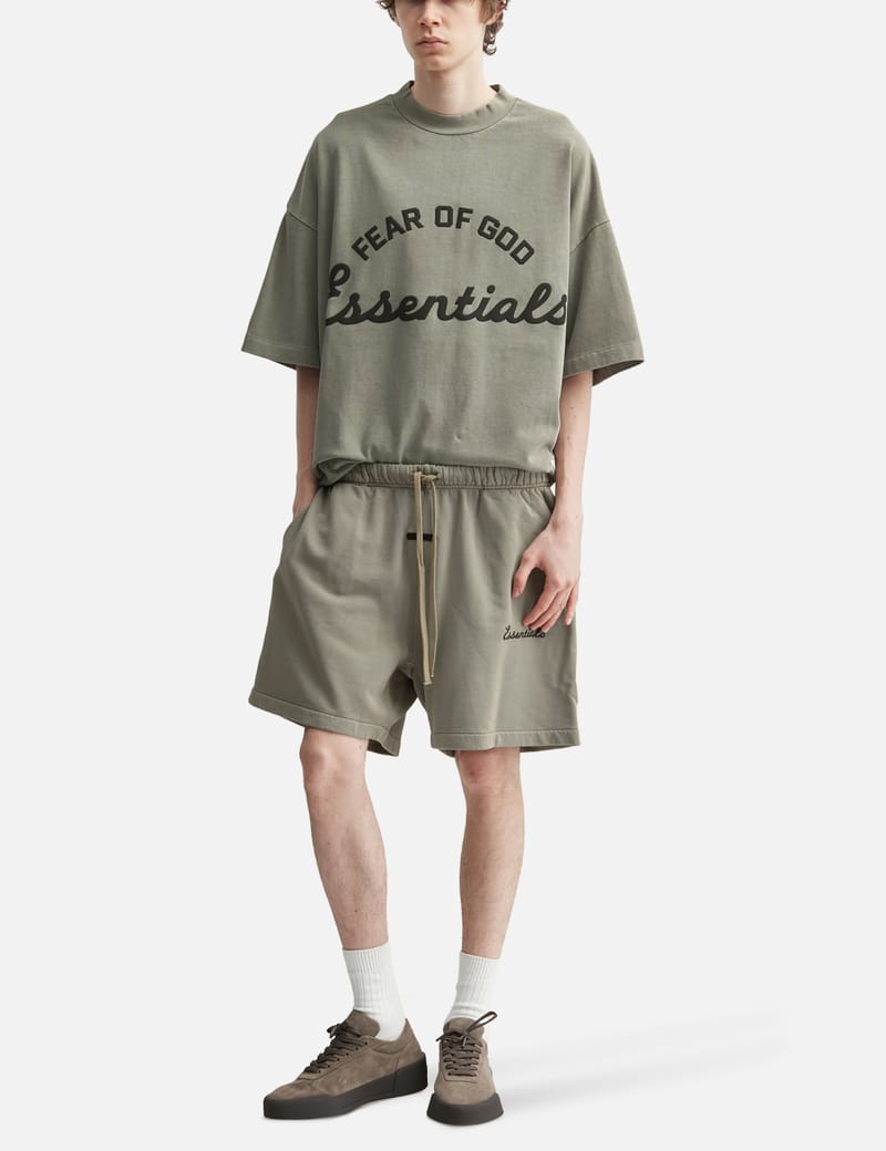 最終値下げ★2024新作★ESSENTIALS Nylon Short Fear of God Essentials Tech Nylon Classic Short - Relaxed nylon
