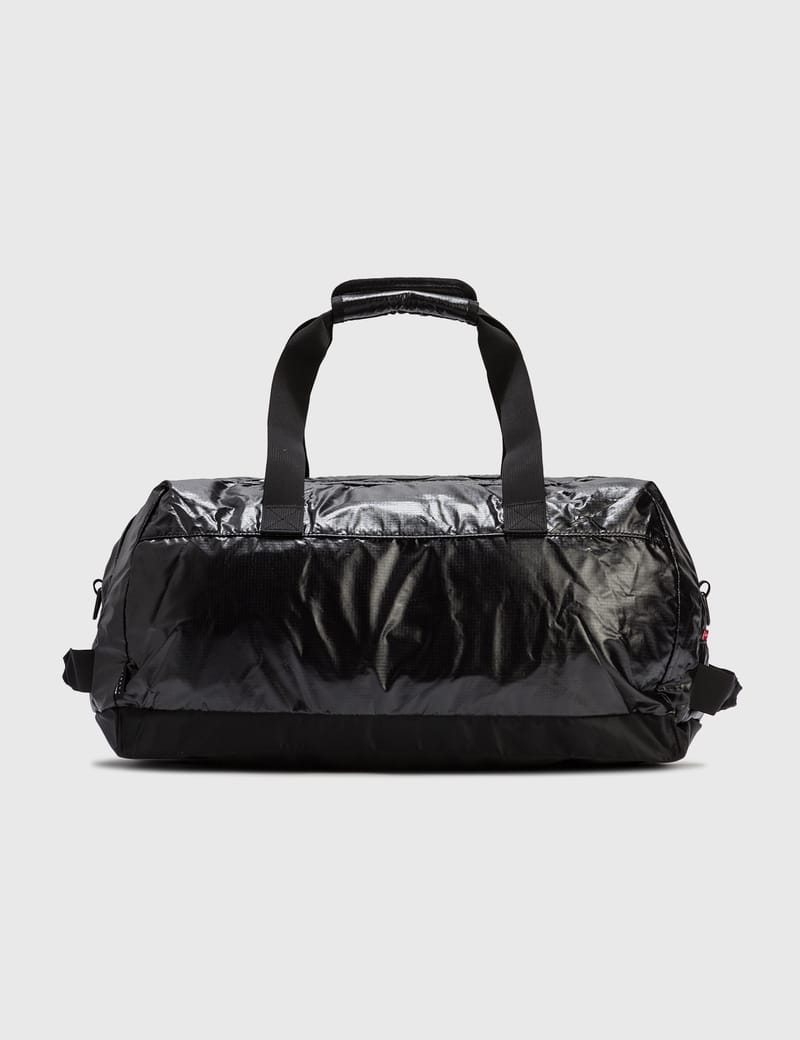 Nike supreme duffle online bag